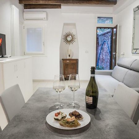 Venetian Mood Private Apartment Екстер'єр фото